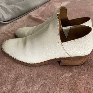 Lucky Brand booties